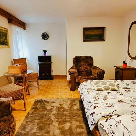Holiday home Jitrenka *